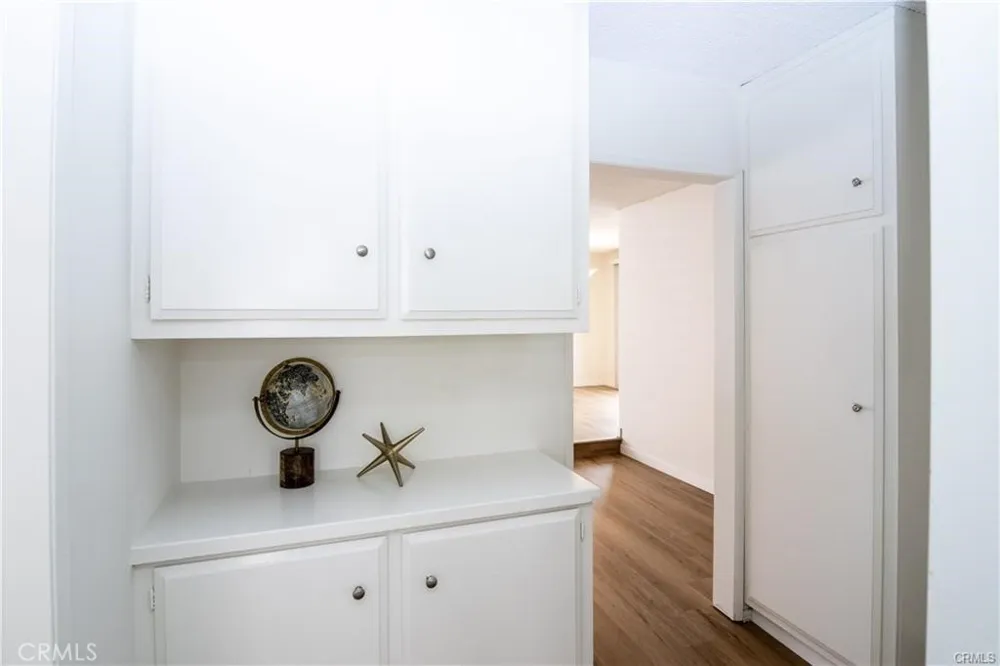 1122 9th #1 Santa Monica, CA 90403