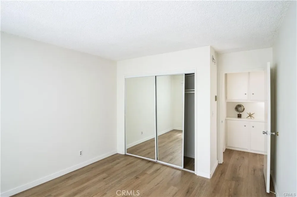 1122 9th #1 Santa Monica, CA 90403
