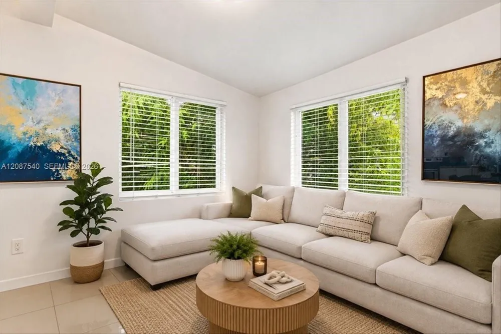 268 NW 34th St Miami, FL 33127