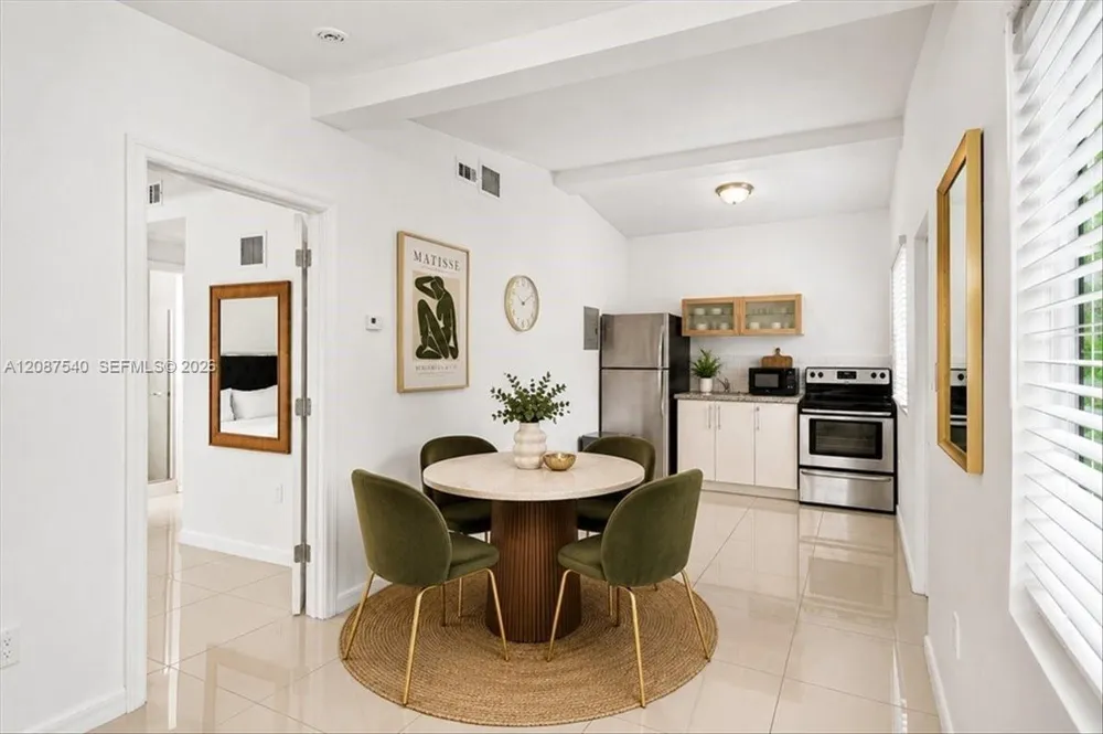 268 NW 34th St Miami, FL 33127