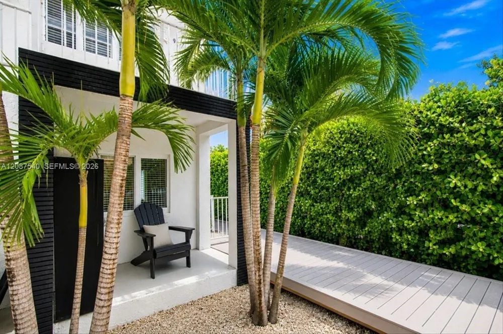 268 NW 34th St Miami, FL 33127