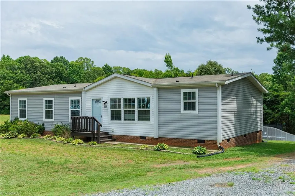 220 Bluejay Road Reidsville, NC 27320