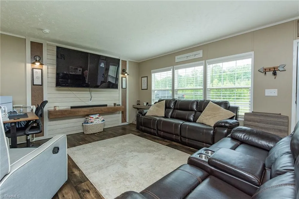 220 Bluejay Road Reidsville, NC 27320
