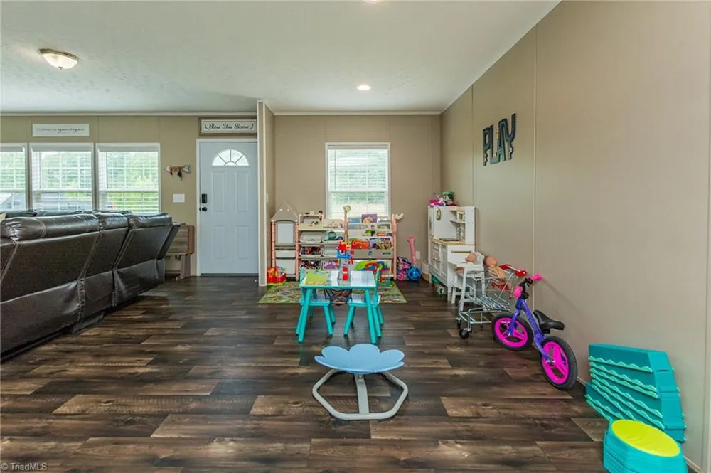 220 Bluejay Road Reidsville, NC 27320