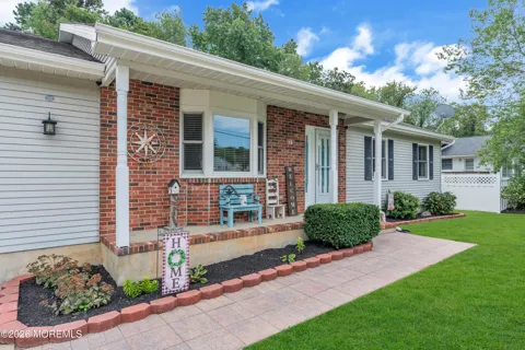 48 Lighthouse Drive