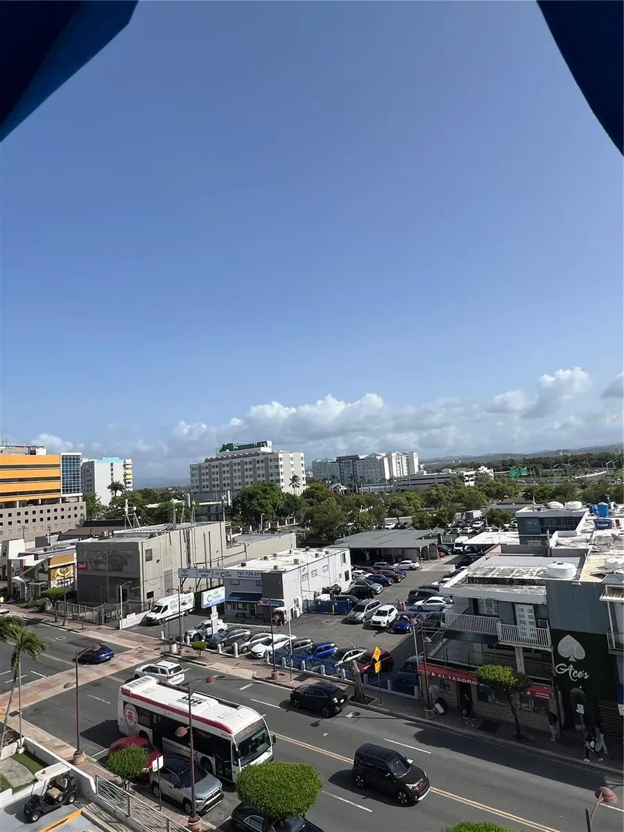5249 ISLA VERDE AVENUE AVENUE #614 Carolina, PR 00979