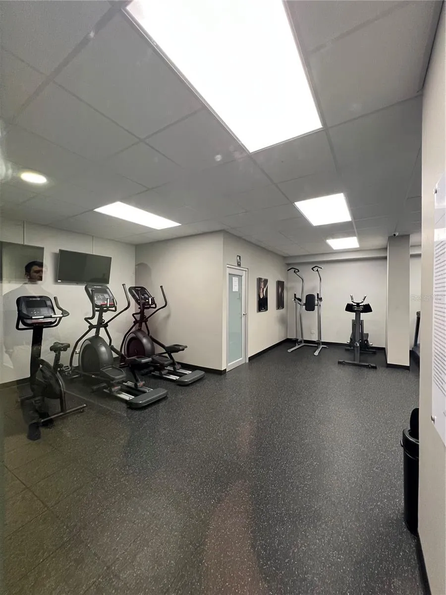 5249 ISLA VERDE AVENUE AVENUE #614 Carolina, PR 00979