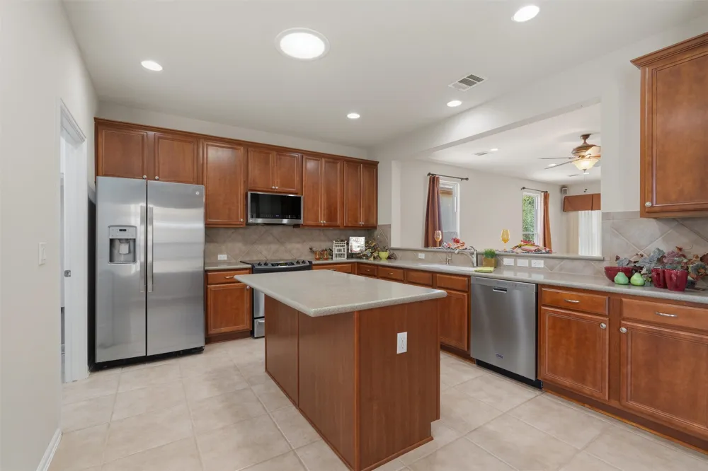 408 Fort Griffin Trail Georgetown, TX 78633