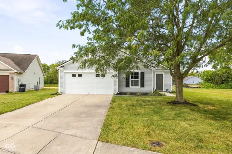 779 Sedgewick Lane