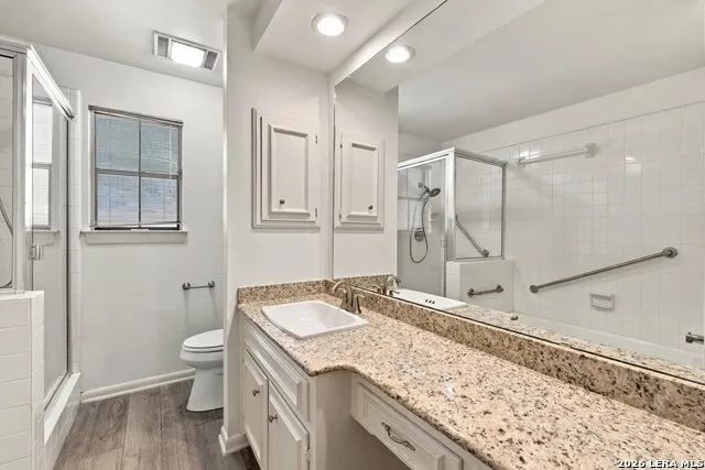 8415 Fredericksburg #902 San Antonio, TX 78229