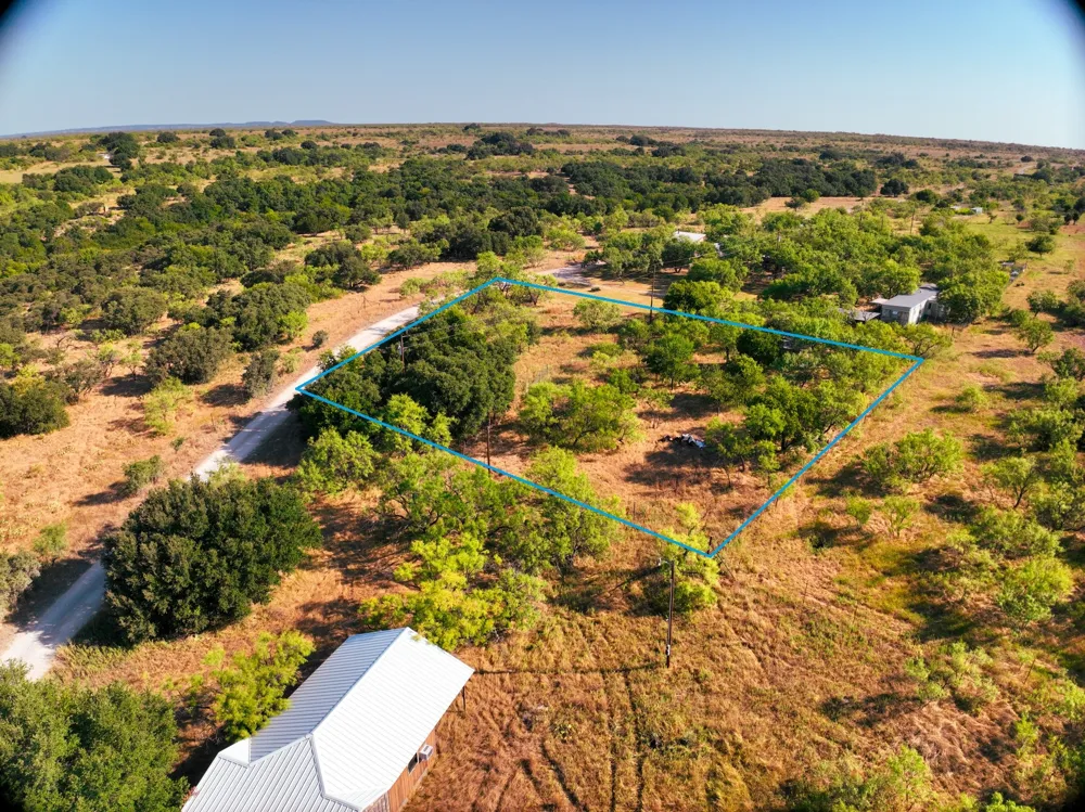 471 Paisano Road Coleman, TX 79510