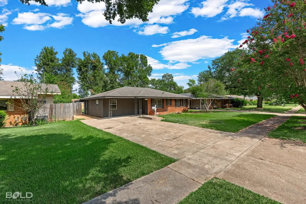 822 E River Road Shreveport, LA 71105