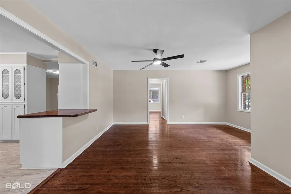822 E River Road Shreveport, LA 71105