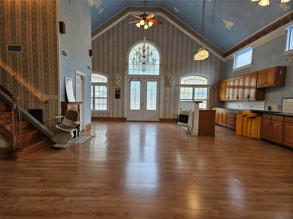 716 Dogwood Street Robinson, TX 76706