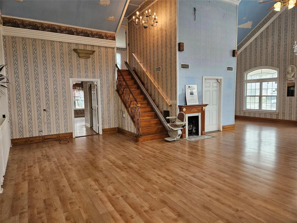 716 Dogwood Street Robinson, TX 76706