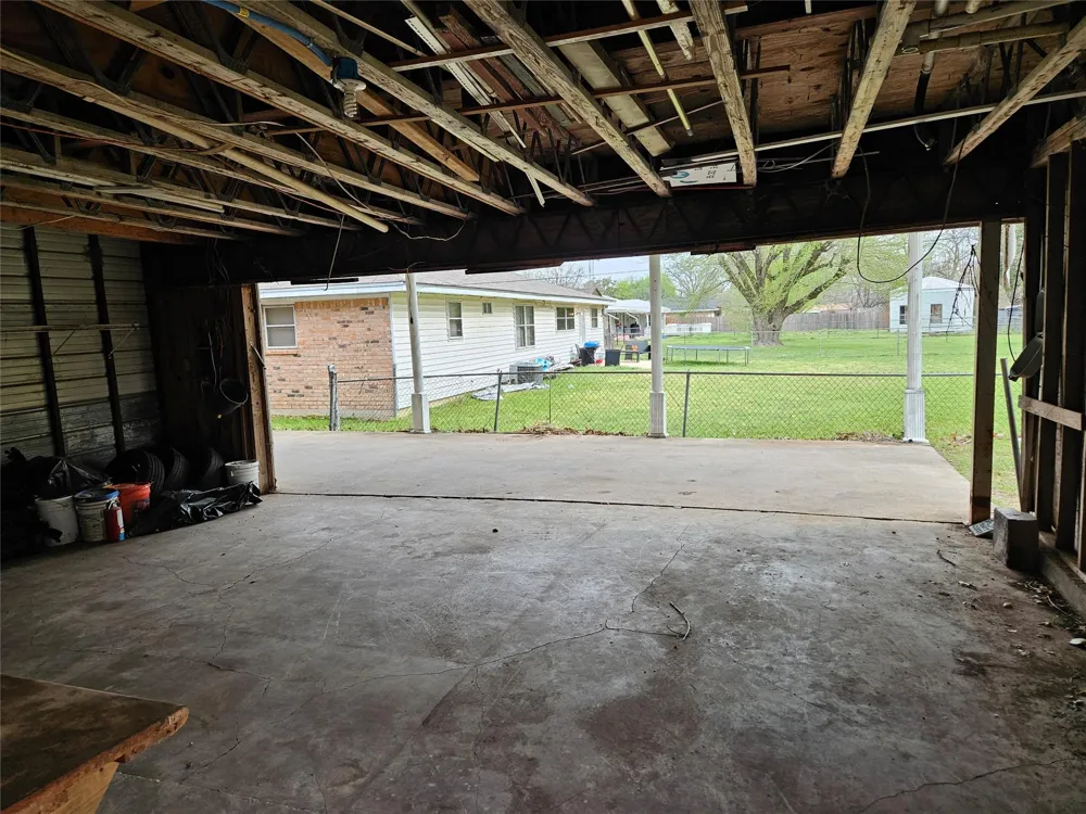 716 Dogwood Street Robinson, TX 76706