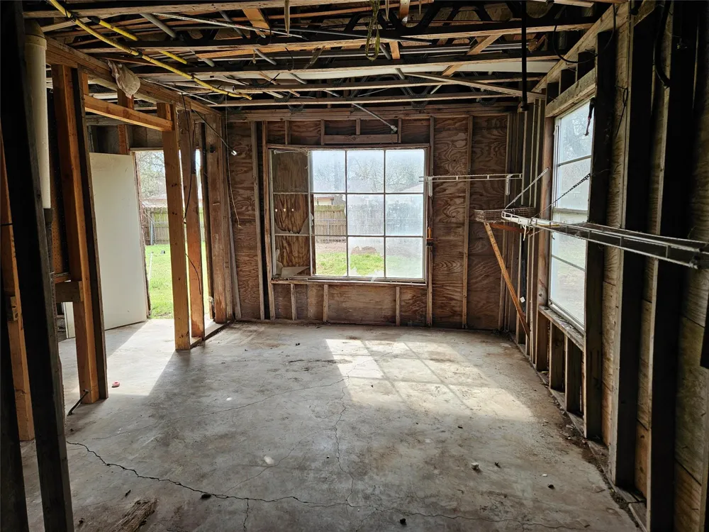716 Dogwood Street Robinson, TX 76706