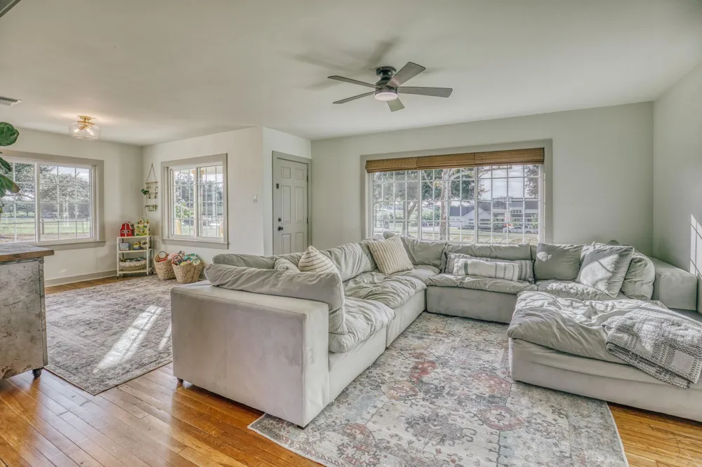 500 Pleasant Hill School Road Brenham, TX 77833