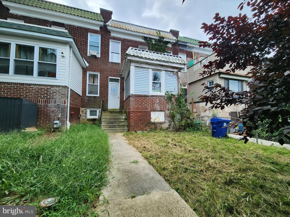 2917 OAKLEY AVENUE Baltimore, MD 21215
