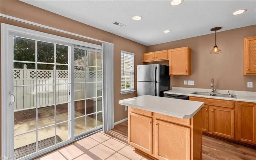 41 Tannenbaum Circle Greensboro, NC 27410
