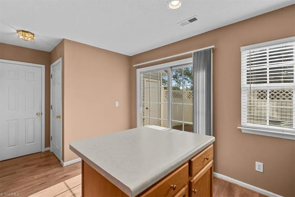 41 Tannenbaum Circle Greensboro, NC 27410
