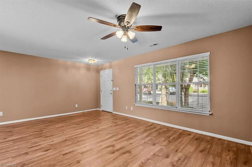 41 Tannenbaum Circle Greensboro, NC 27410