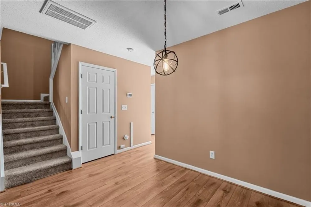 41 Tannenbaum Circle Greensboro, NC 27410