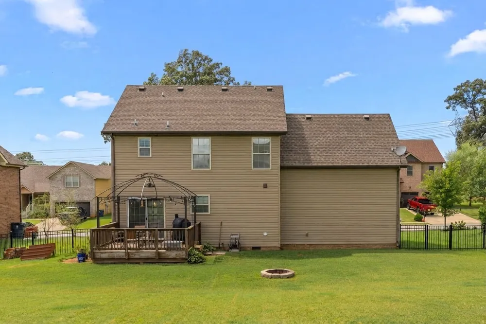 284 Ivy Bend Cir Clarksville, TN 37043