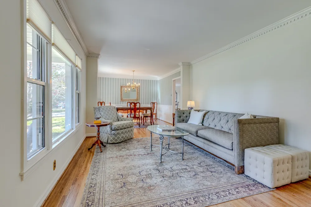 201 Avondale Dr Franklin, TN 37064