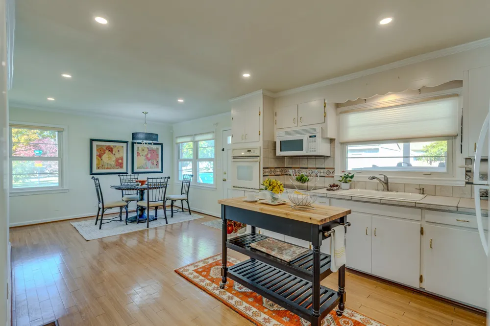 201 Avondale Dr Franklin, TN 37064