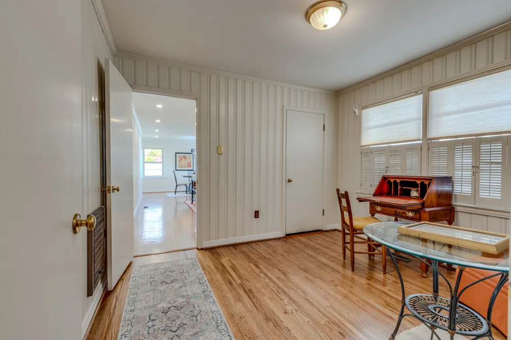 201 Avondale Dr Franklin, TN 37064