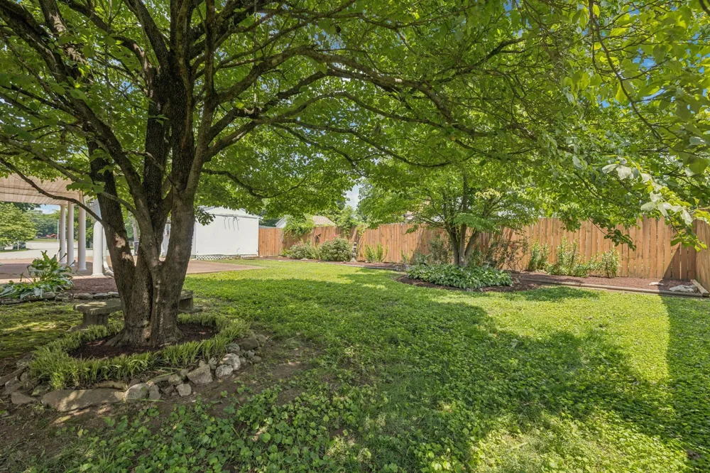 201 Avondale Dr Franklin, TN 37064