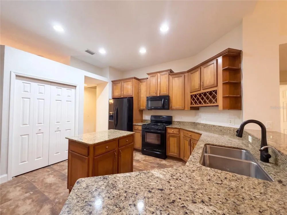 14275 CREEK RUN DRIVE Riverview, FL 33579