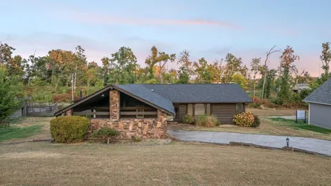 403 S 37th Street