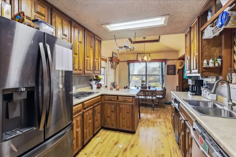 8123 Hilltop Road Argyle, TX 76226