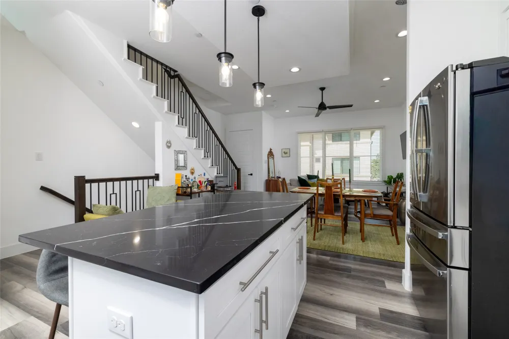 449 S Rayner Street Fort Worth, TX 76111