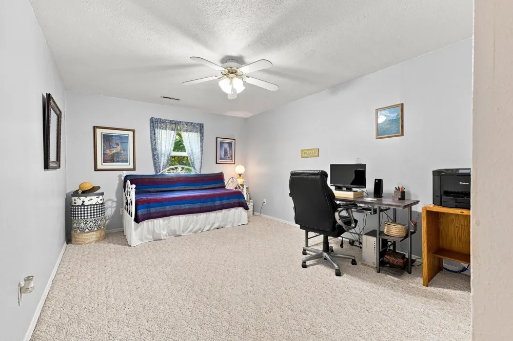 2126 County Road 1450 Bonham, TX 75418