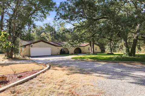 2126 County Road 1450