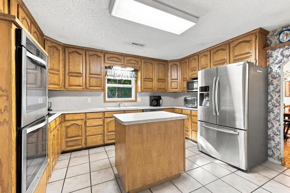 2126 County Road 1450 Bonham, TX 75418