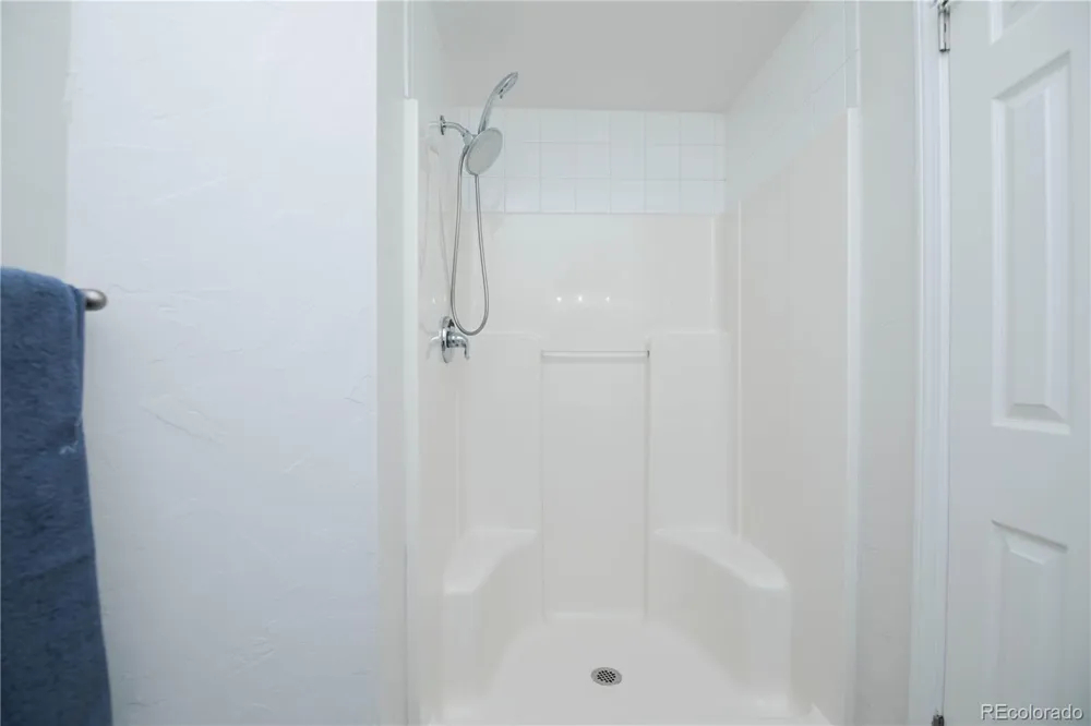 1961 S Ivory Way Aurora, CO 80013