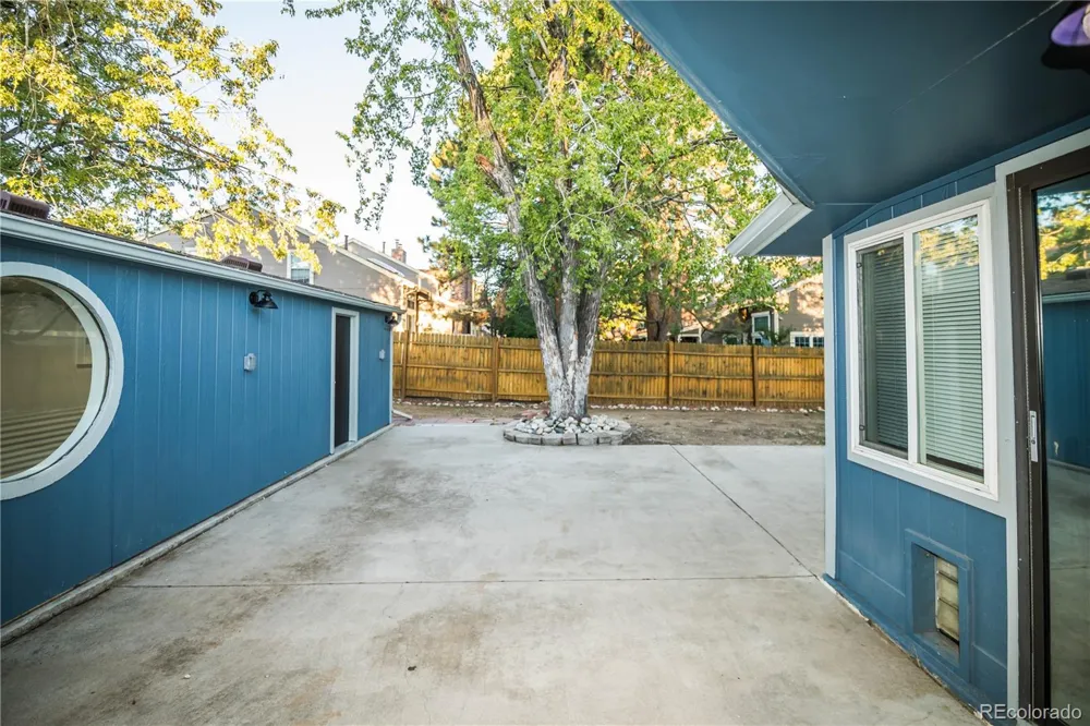 1961 S Ivory Way Aurora, CO 80013