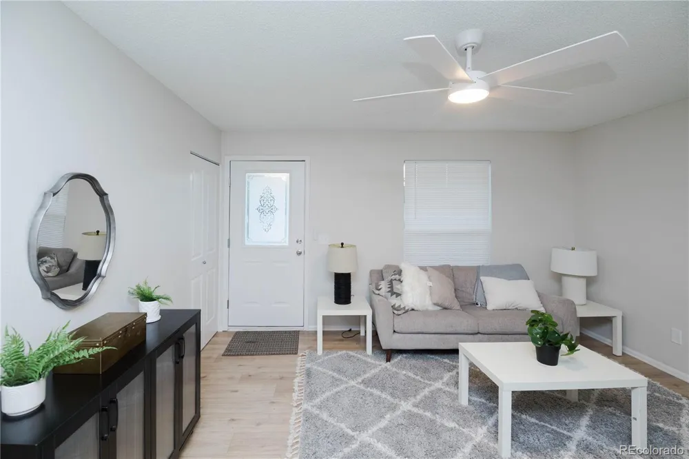 1961 S Ivory Way Aurora, CO 80013