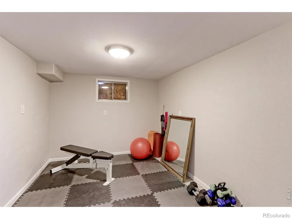 7136 Otis Street Arvada, CO 80003