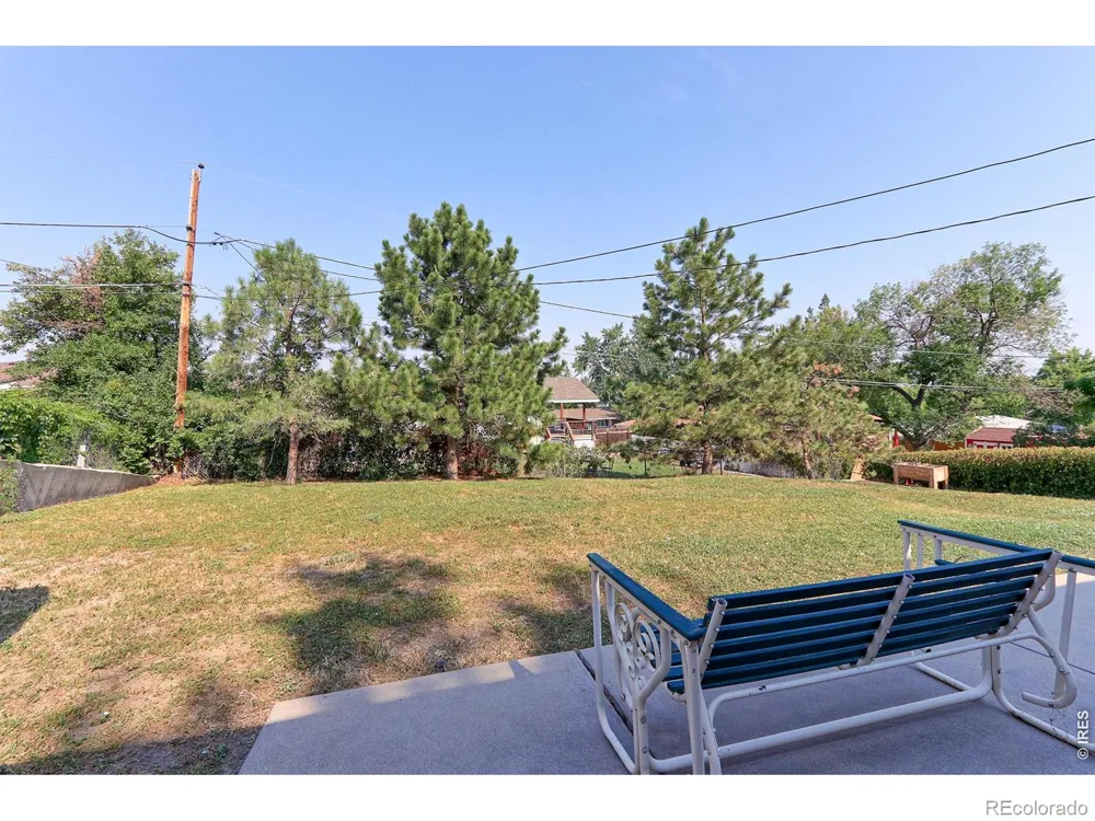 7136 Otis Street Arvada, CO 80003