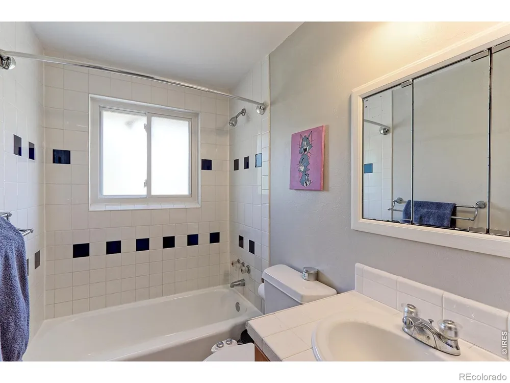 7136 Otis Street Arvada, CO 80003