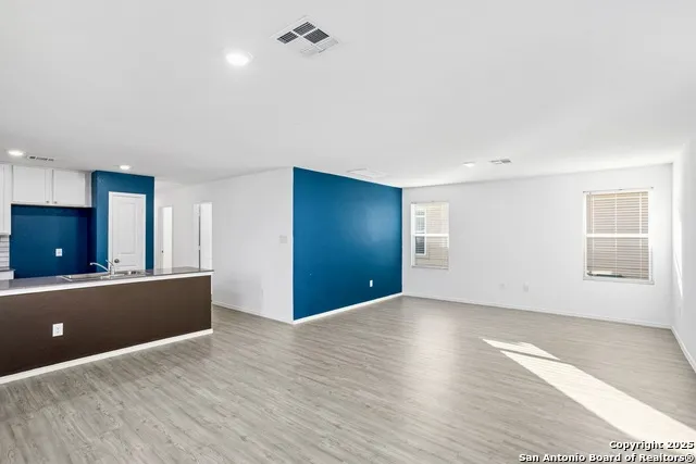 13528 BARTON CV San Antonio, TX 78253