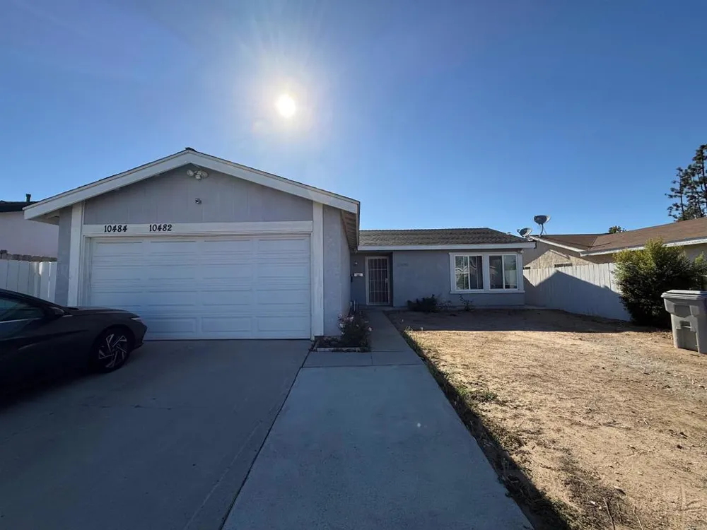 10480 Greenford Drive San Diego, CA 92126