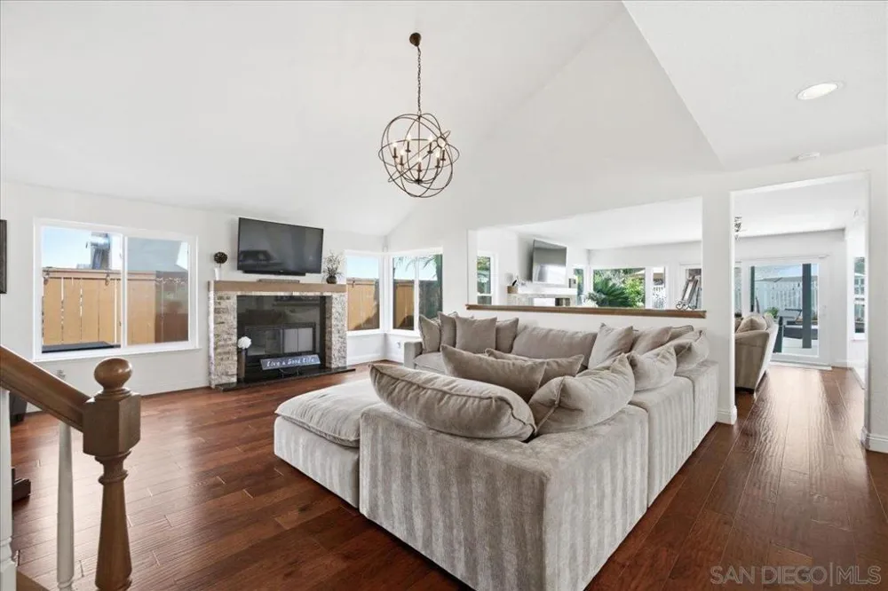 5191 Terraza Quintana San Diego, CA 92124