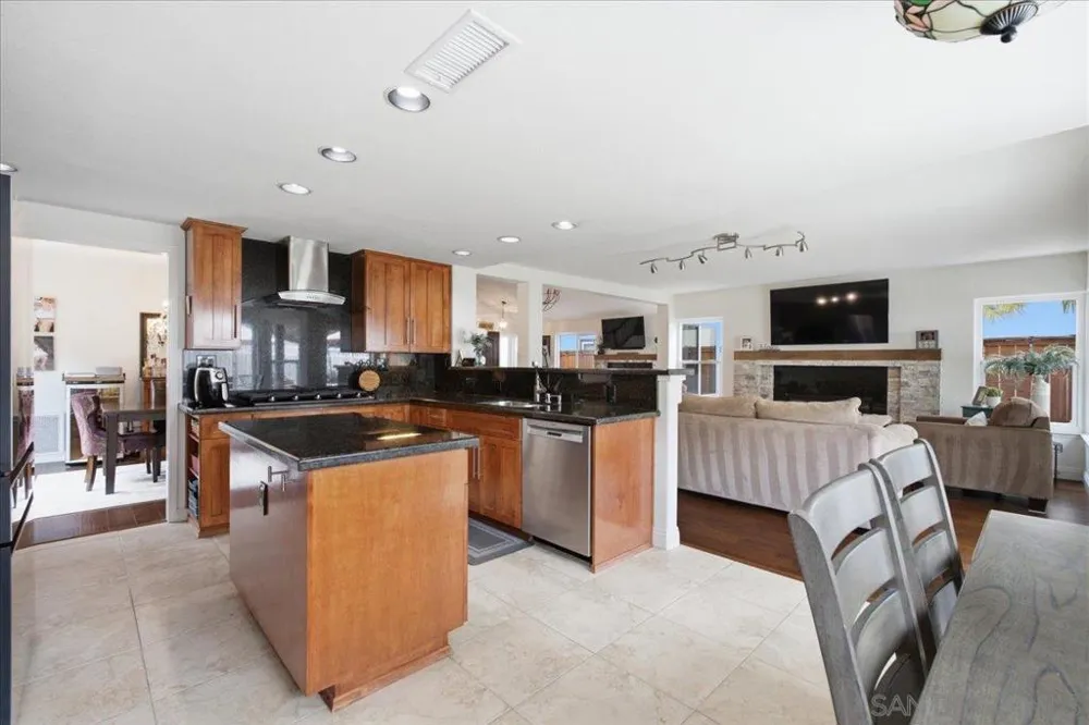 5191 Terraza Quintana San Diego, CA 92124