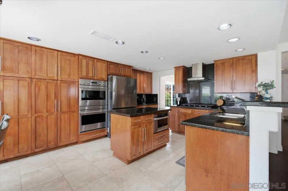 5191 Terraza Quintana San Diego, CA 92124